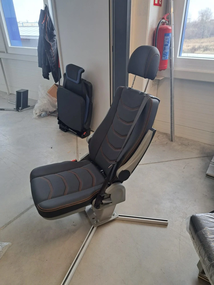 Sedadlo M1 typ Perfect - P6000