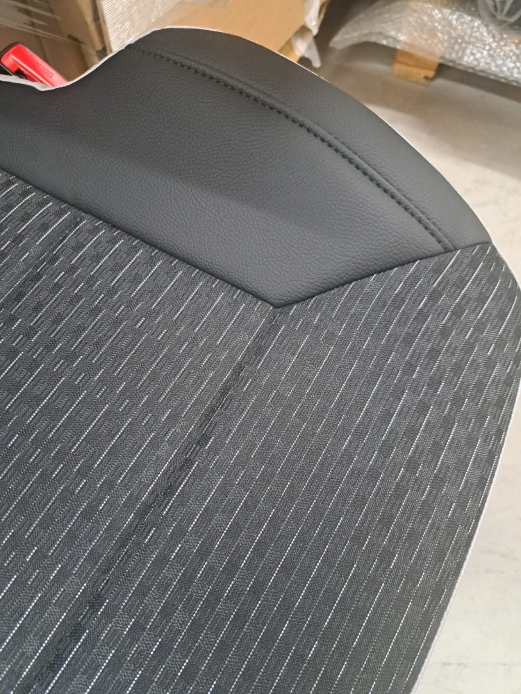 Sedadlo spolujezdce pilotní MC1